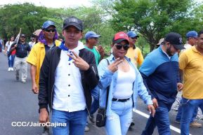 Caminata rumbo a la Hacienda San Jacinto para celebrar las batallas por la soberanía e independencia