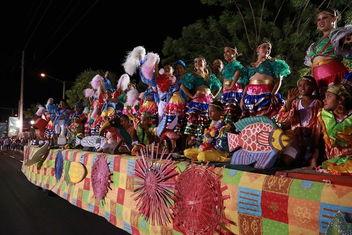 Carnaval Alegría por la Vida 2013