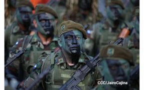 Desfile “Pueblo Ejército” en honor a los 44 años de su fundación del Ejército de Nicaragua