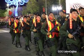 Desfile “Pueblo Ejército” en honor a los 44 años de su fundación del Ejército de Nicaragua
