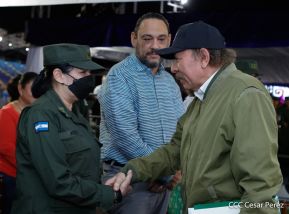 Desfile “Pueblo Ejército” en honor a los 44 años de su fundación del Ejército de Nicaragua