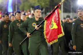 Desfile “Pueblo Ejército” en honor a los 44 años de su fundación del Ejército de Nicaragua
