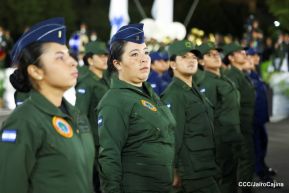 Desfile “Pueblo Ejército” en honor a los 44 años de su fundación del Ejército de Nicaragua