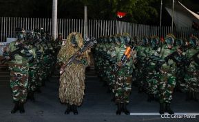 Desfile “Pueblo Ejército” en honor a los 44 años de su fundación del Ejército de Nicaragua