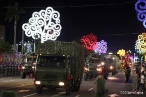 Desfile “Pueblo Ejército” en honor a los 44 años de su fundación del Ejército de Nicaragua