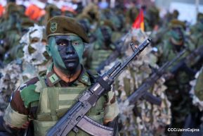 Desfile “Pueblo Ejército” en honor a los 44 años de su fundación del Ejército de Nicaragua