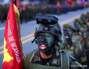 Desfile “Pueblo Ejército” en honor a los 44 años de su fundación del Ejército de Nicaragua