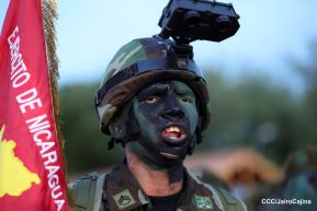 Desfile “Pueblo Ejército” en honor a los 44 años de su fundación del Ejército de Nicaragua