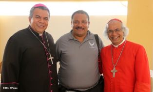 Juramentan a miembros de los Consejos Regionales de la Costa Caribe