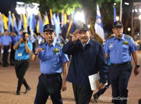 44 aniversario de fundación de la Policía Nacional