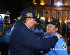 44 aniversario de fundación de la Policía Nacional