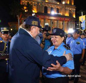 44 aniversario de fundación de la Policía Nacional