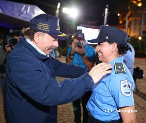 44 aniversario de fundación de la Policía Nacional