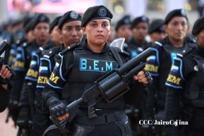 44 aniversario de fundación de la Policía Nacional