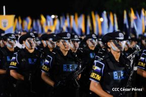 44 aniversario de fundación de la Policía Nacional