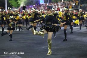 Desfile Escolar 2023 desde la Avenida de Bolívar a Chávez