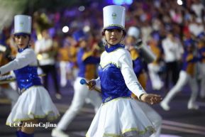 Desfile Escolar 2023 desde la Avenida de Bolívar a Chávez