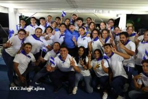 Desfile Escolar 2023 desde la Avenida de Bolívar a Chávez