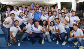 Desfile Escolar 2023 desde la Avenida de Bolívar a Chávez