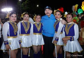 Desfile Escolar 2023 desde la Avenida de Bolívar a Chávez