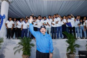 Desfile Escolar 2023 desde la Avenida de Bolívar a Chávez