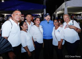 Desfile Escolar 2023 desde la Avenida de Bolívar a Chávez