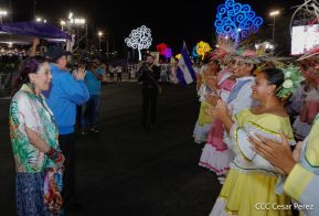 Desfile Escolar 2023 desde la Avenida de Bolívar a Chávez