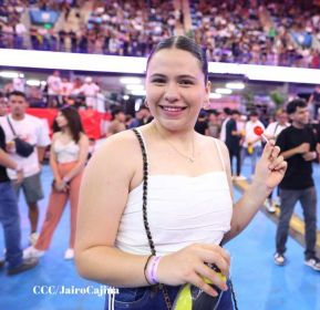 Concierto de Mora en el Polideportivo Alexis Argüello de Managua, Nicaragua