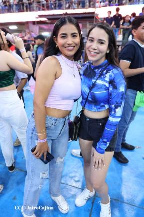 Concierto de Mora en el Polideportivo Alexis Argüello de Managua, Nicaragua