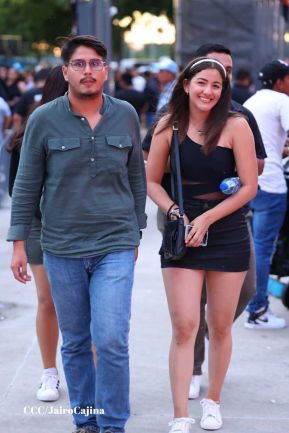 Concierto de Mora en el Polideportivo Alexis Argüello de Managua, Nicaragua