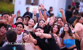 Concierto de Mora en el Polideportivo Alexis Argüello de Managua, Nicaragua