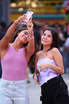 Concierto de Mora en el Polideportivo Alexis Argüello de Managua, Nicaragua