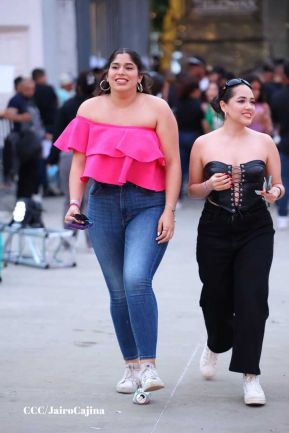 Concierto de Mora en el Polideportivo Alexis Argüello de Managua, Nicaragua