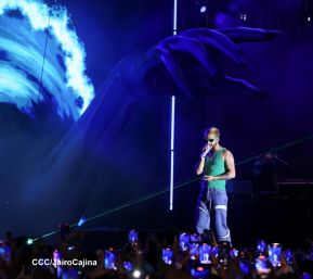 Concierto de Mora en el Polideportivo Alexis Argüello de Managua, Nicaragua