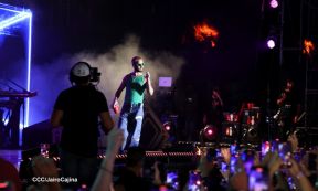 Concierto de Mora en el Polideportivo Alexis Argüello de Managua, Nicaragua