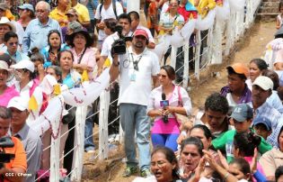 ¿Quién es la niña más guapa?, ¡la Virgencita de Cuapa!
