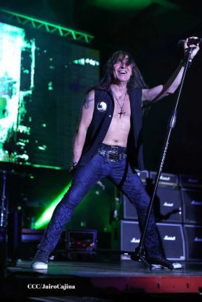 Concierto de Rata Blanca en Managua