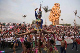 Espectacular XIII edición del Carnaval Alegría por la Vida