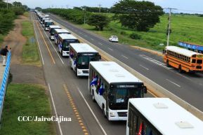 Nicaragua recibe buses procedentes de la República Popular China
