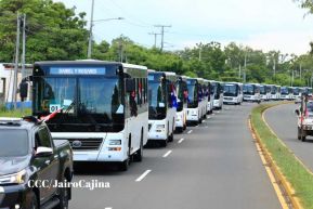Nicaragua recibe buses procedentes de la República Popular China