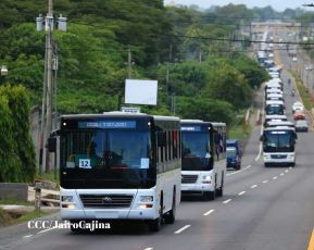 Nicaragua recibe buses procedentes de la República Popular China