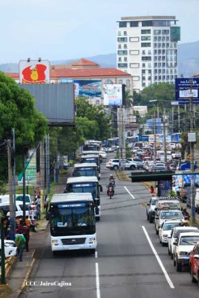 Nicaragua recibe buses procedentes de la República Popular China