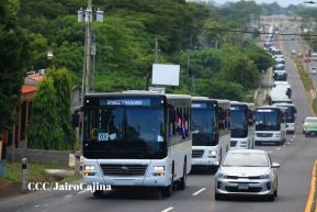 Nicaragua recibe buses procedentes de la República Popular China