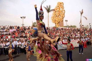 Espectacular XIII edición del Carnaval Alegría por la Vida