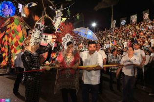 Espectacular XIII edición del Carnaval Alegría por la Vida