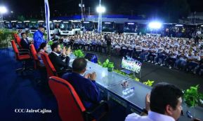 Entrega de 250 buses provenientes de China a transportistas de Managua y Ciudad Sandino