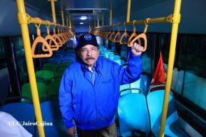 Entrega de 250 buses provenientes de China a transportistas de Managua y Ciudad Sandino