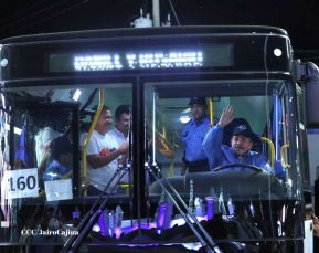 Entrega de 250 buses provenientes de China a transportistas de Managua y Ciudad Sandino