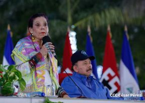 Entrega de 250 buses provenientes de China a transportistas de Managua y Ciudad Sandino