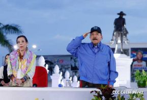 Entrega de 250 buses provenientes de China a transportistas de Managua y Ciudad Sandino